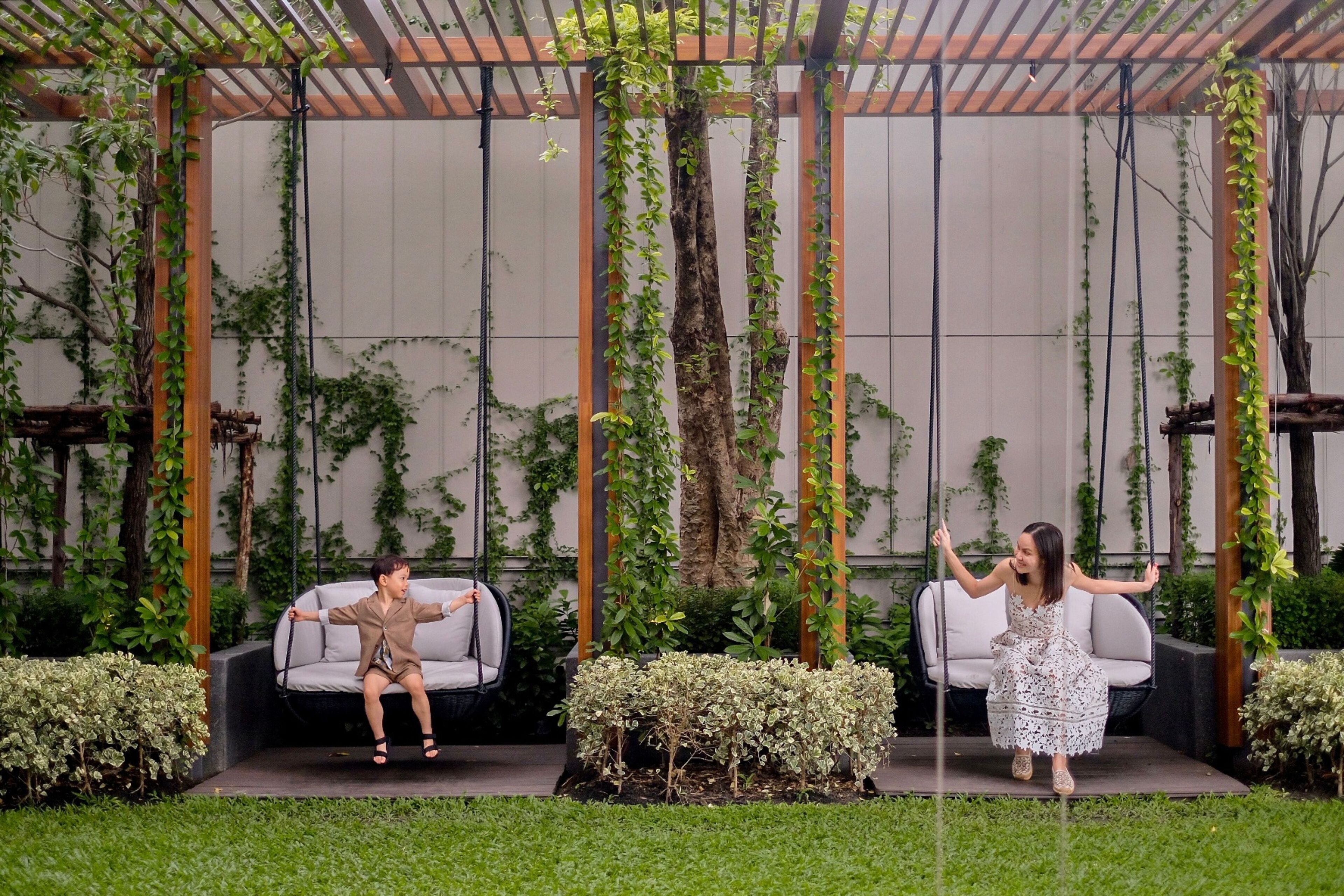 2 restaurants, spécialités Cuisine internationale