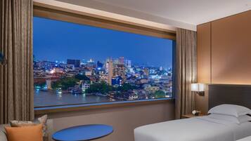 デラックス ツインルーム リバービュー | 羽毛の掛け布団、ミニバー、セーフティボックス (室内)、遮光カーテン