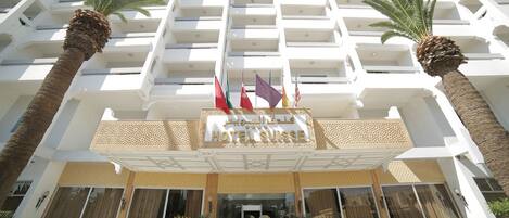 Entrada de la propiedad