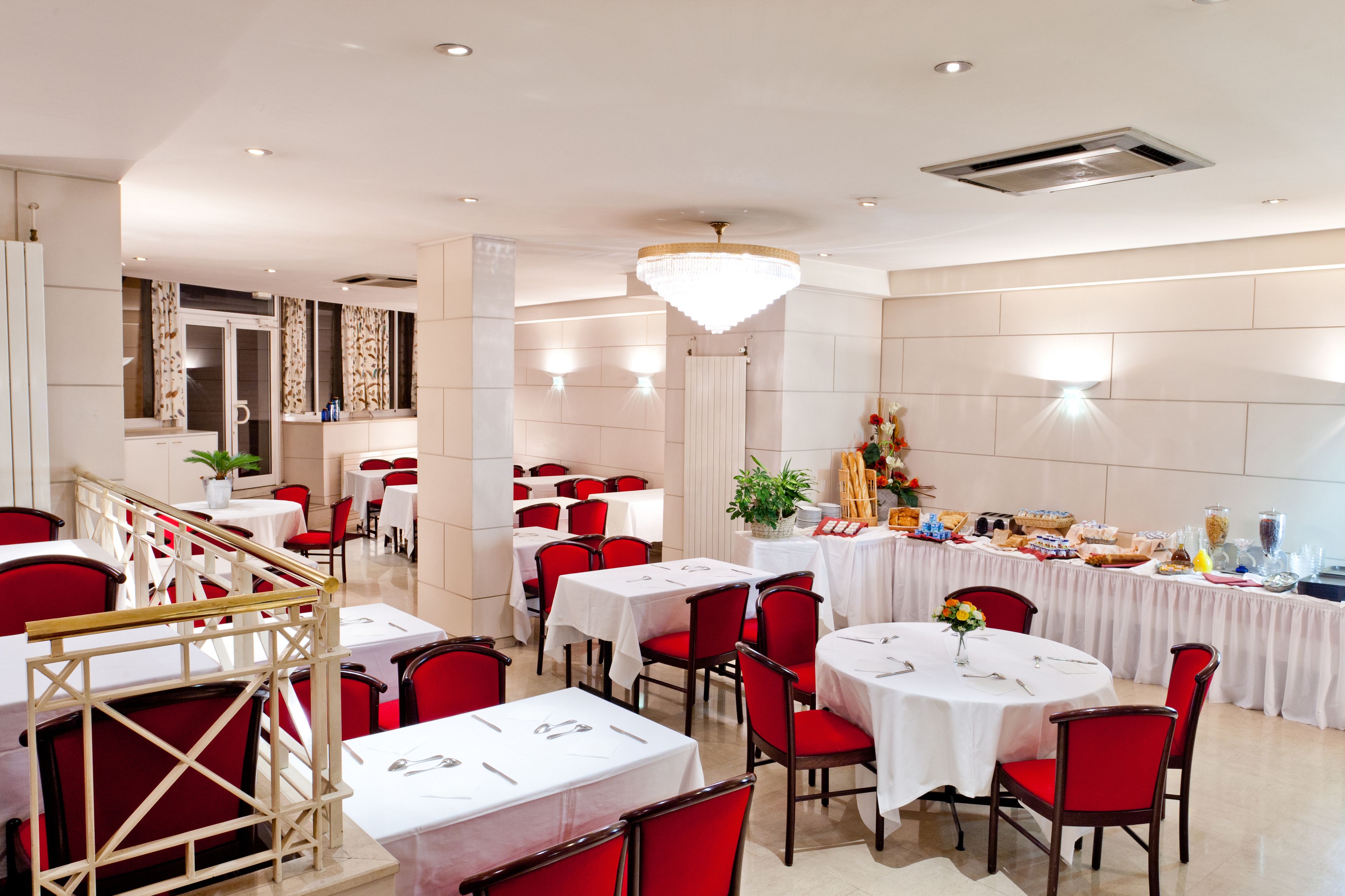 daily continental breakfast (eur 12 per person)