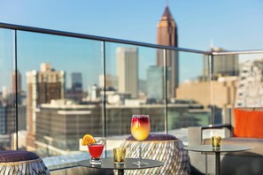 Rooftop bar - Glenn Hotel, Autograph Collection (Atlanta)