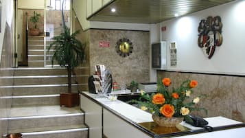 Concierge desk