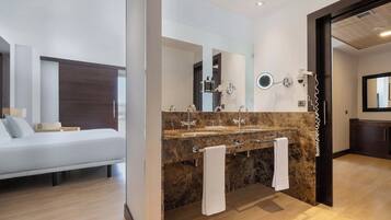 Eco-friendly toiletries, hair dryer, towels