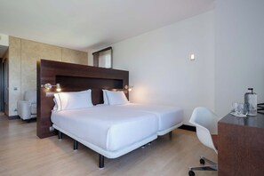 Minibar, in-room safe, desk, soundproofing