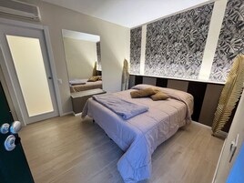 Dependance | 7 dormitorios, sábanas italianas Frette, ropa de cama de alta calidad