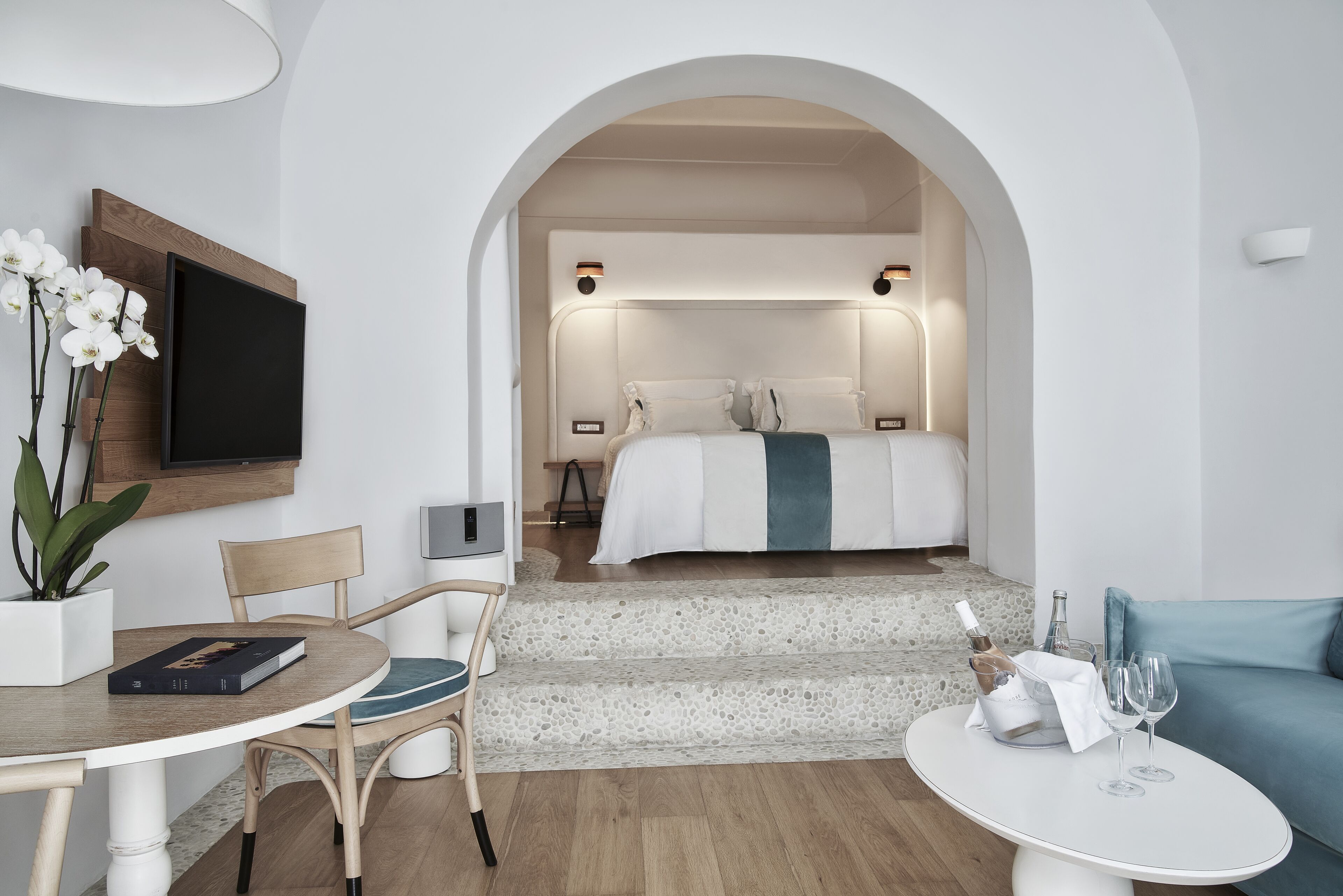 Katikies Kirini Santorini - The Leading Hotels Of The World Santorini interior view 2