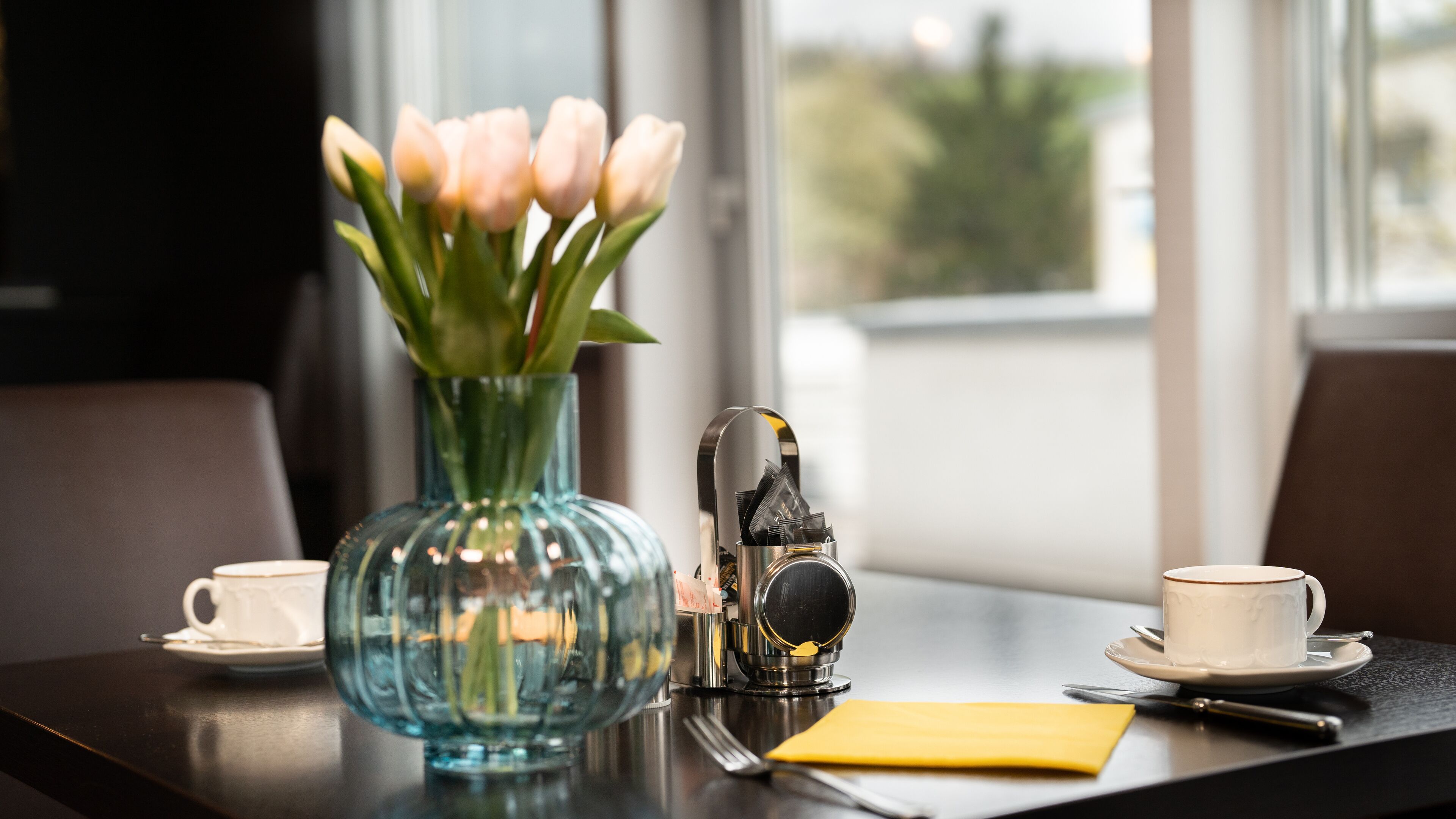 Daily buffet breakfast (EUR 14.90 per person)