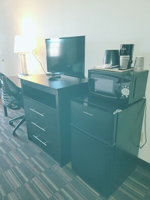 Television - Ranger Inn (Alva)