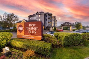 Exterior - Best Western Plus Chemainus Inn (Chemainus)