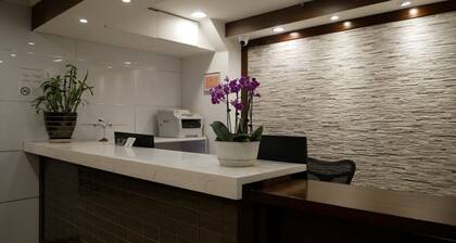 Flushing Central Hotel 88
