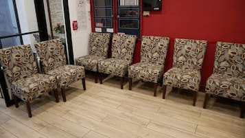 Khu tiếp khách ở sảnh