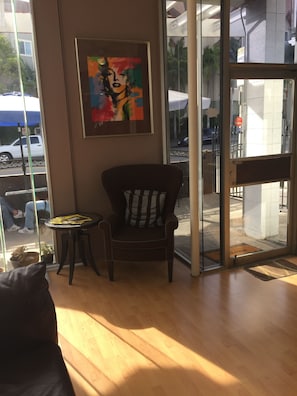 Sitteområde i lobbyen