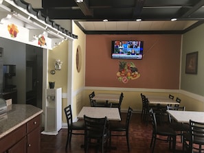 Breakfast area