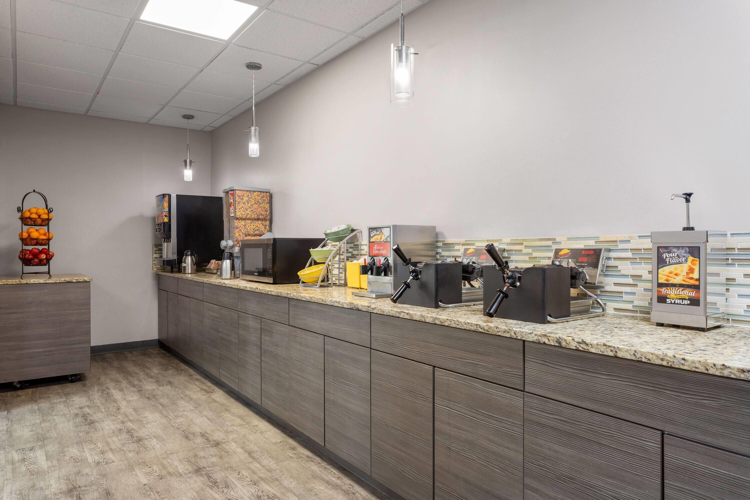 Foto - Days Inn and Suites by Wyndham Hammond, IN