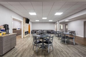 Free daily on-the-go breakfast