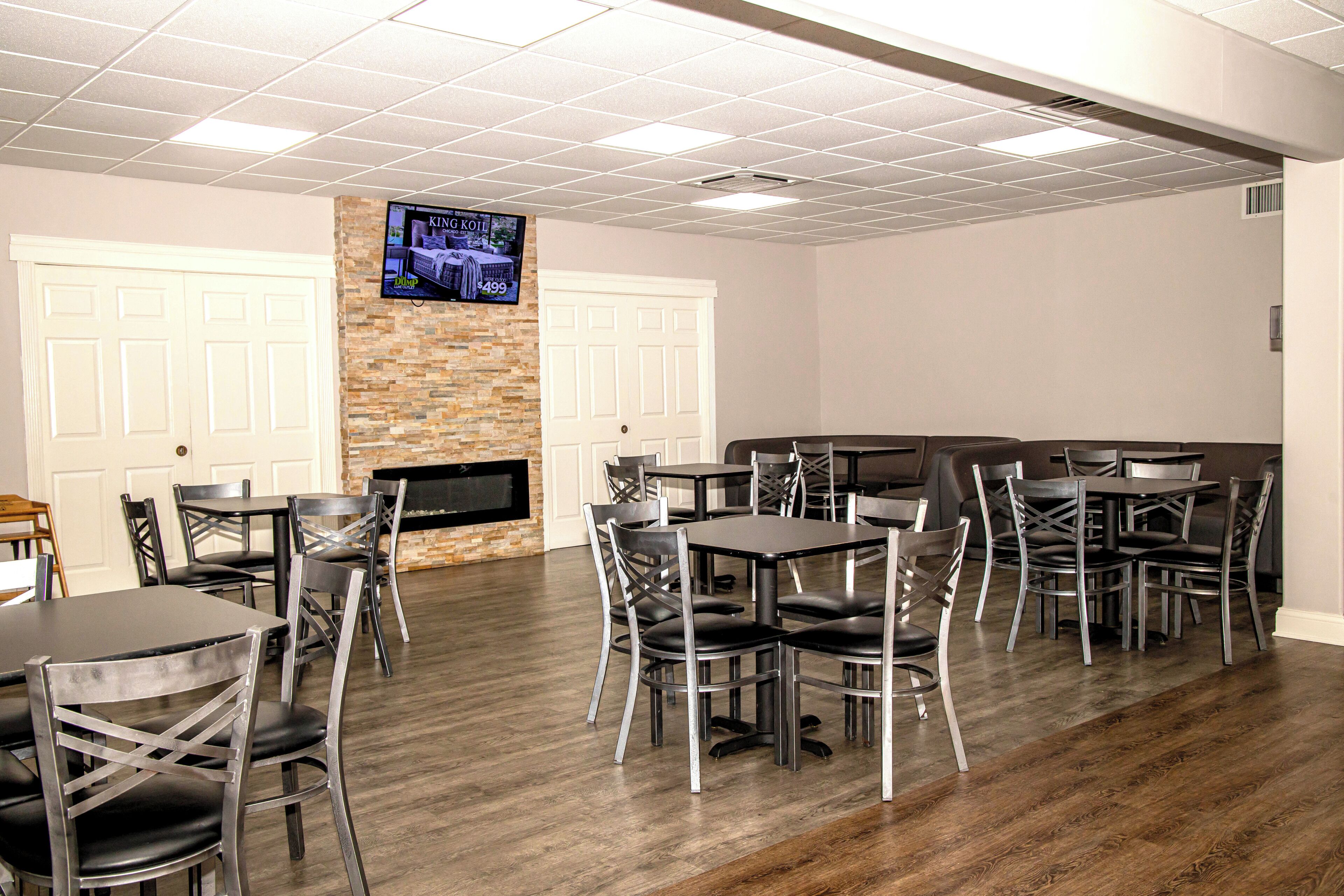 Foto - Days Inn and Suites by Wyndham Hammond, IN