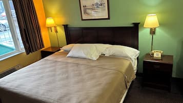 Room, 1 King Bed, Smoking