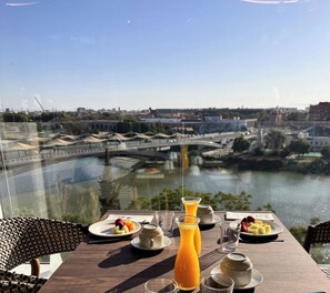 Daily buffet breakfast for a fee -  Hotel Ribera de Triana - REOPENING! (Seville)