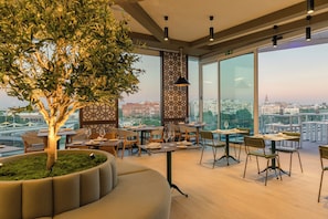 Restaurant -  Hotel Ribera de Triana - REOPENING! (Seville)