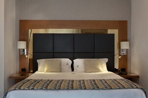 Superior Double Room | 1 bedroom, down comforters, minibar, in-room safe