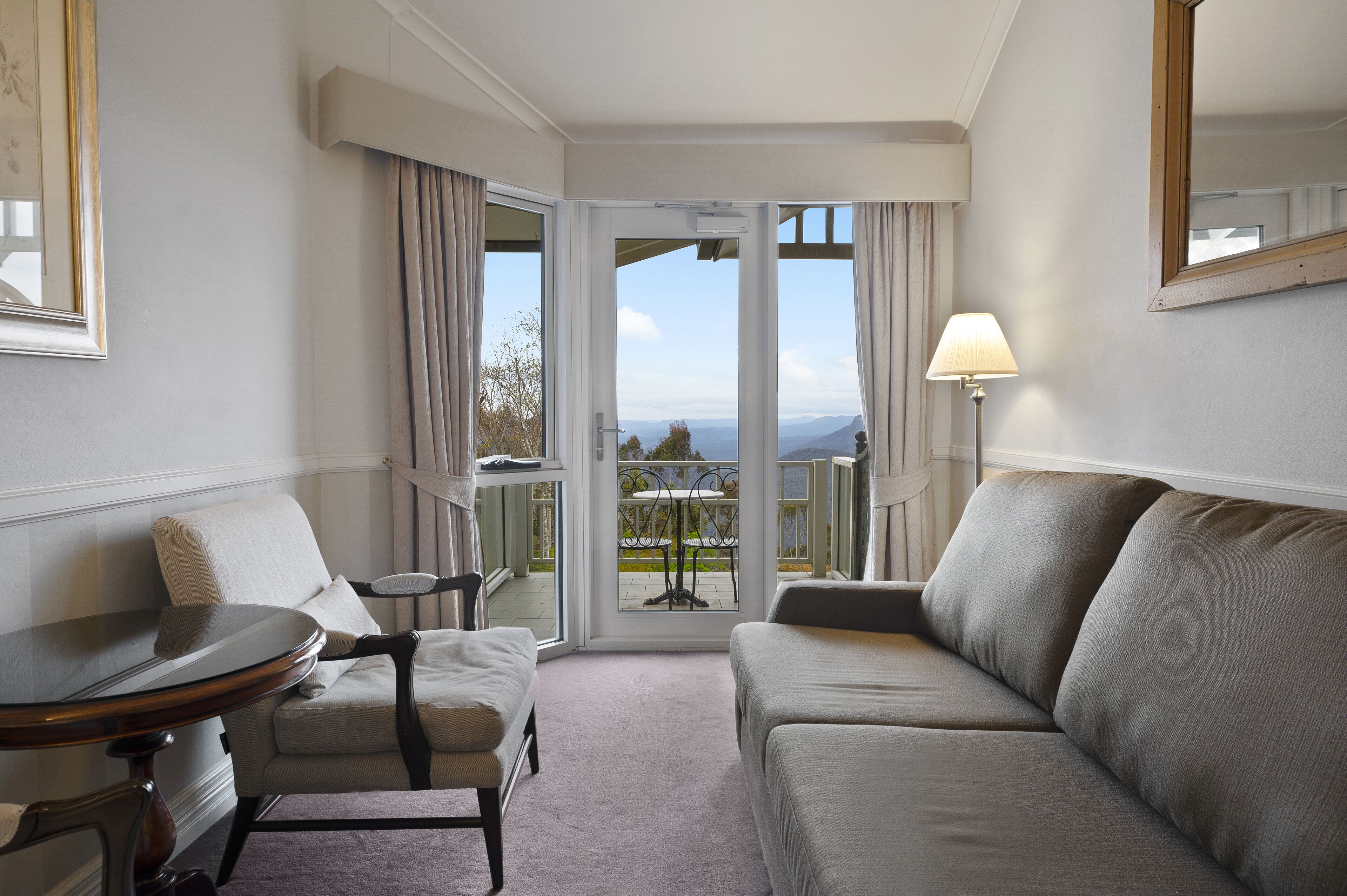 grand deluxe valley view | living area | lcd tv