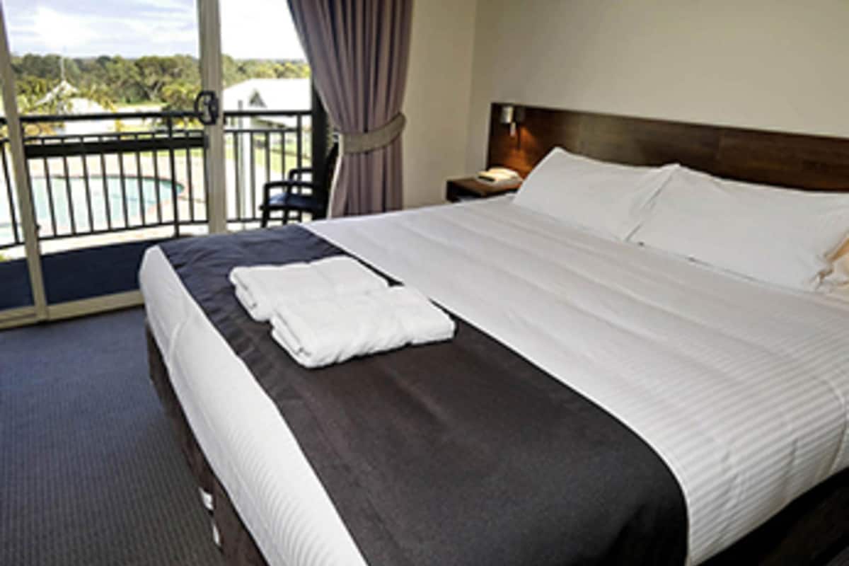 Departamento, 2 habitaciones | Tabla de planchar con plancha, cunas, wifi gratis y ropa de cama