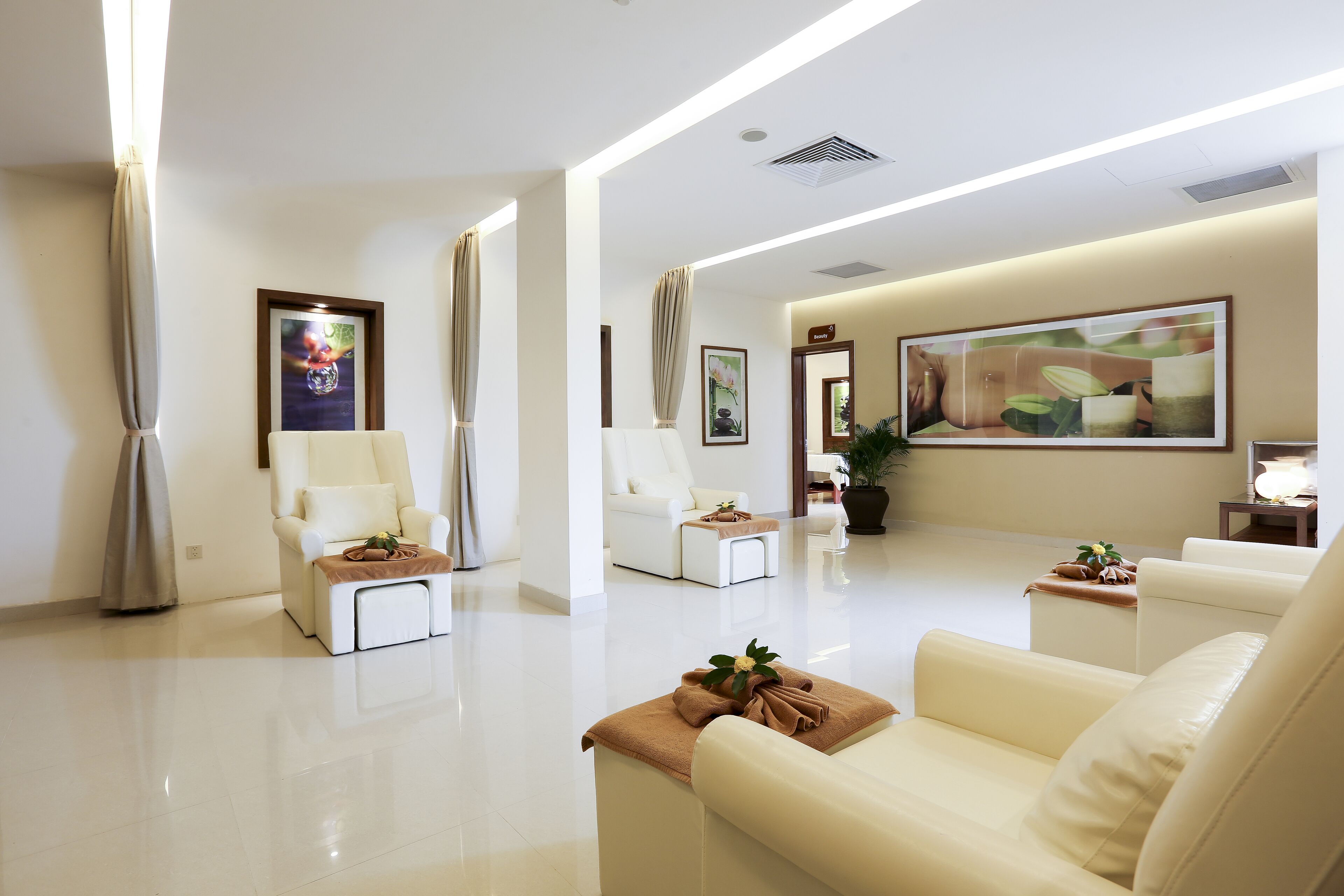 massages on the beach