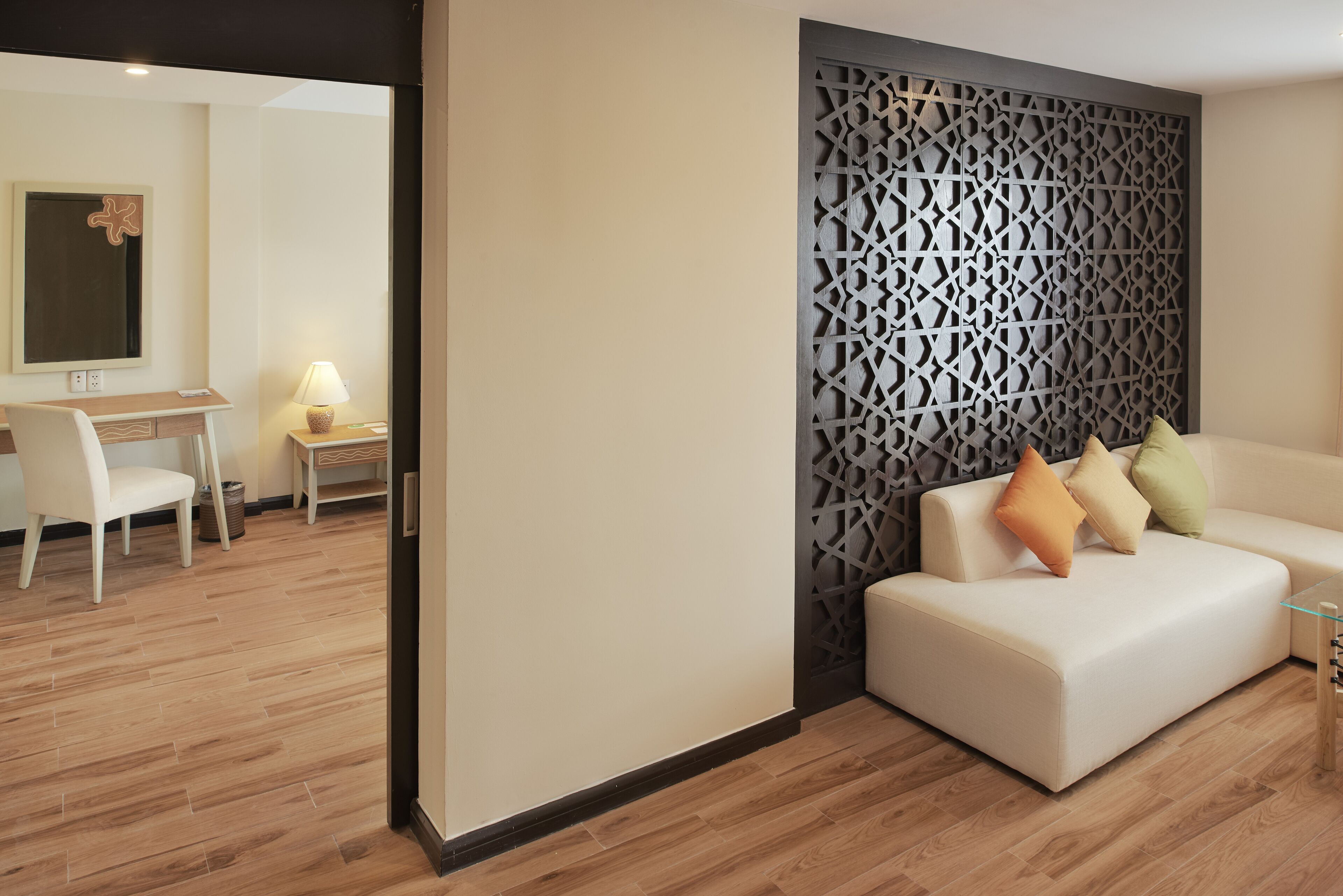 deluxe double room with bathtub - garden view | 1 bedroom, minibar, in-room safe, desk