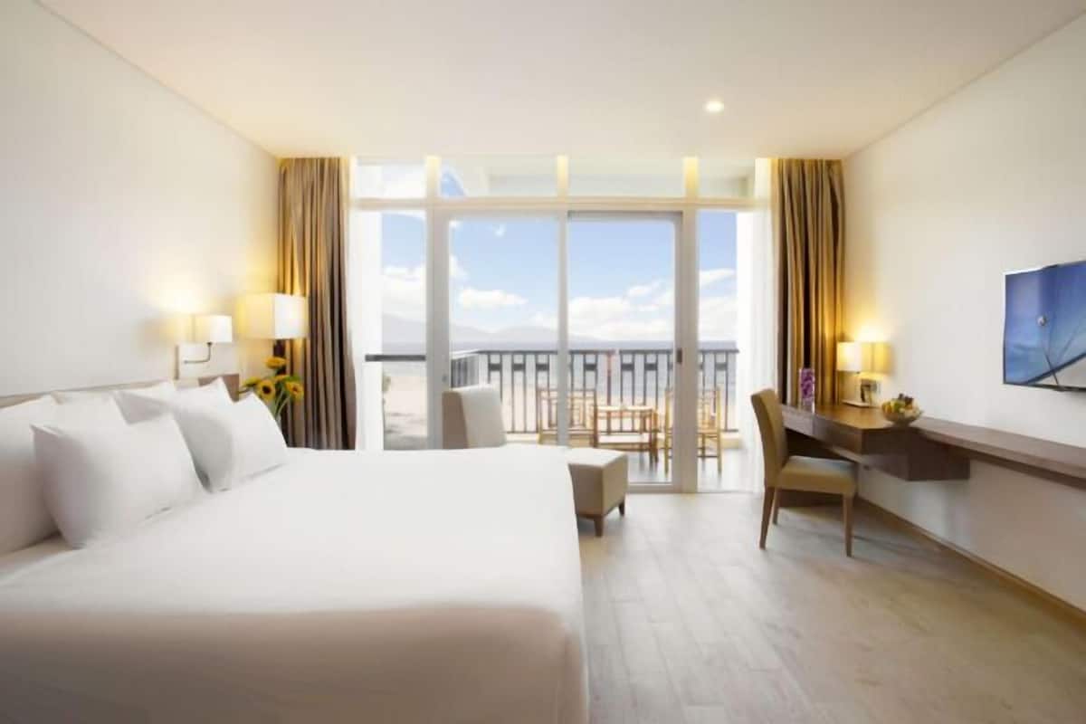 1 bedroom, minibar, in-room safe, desk