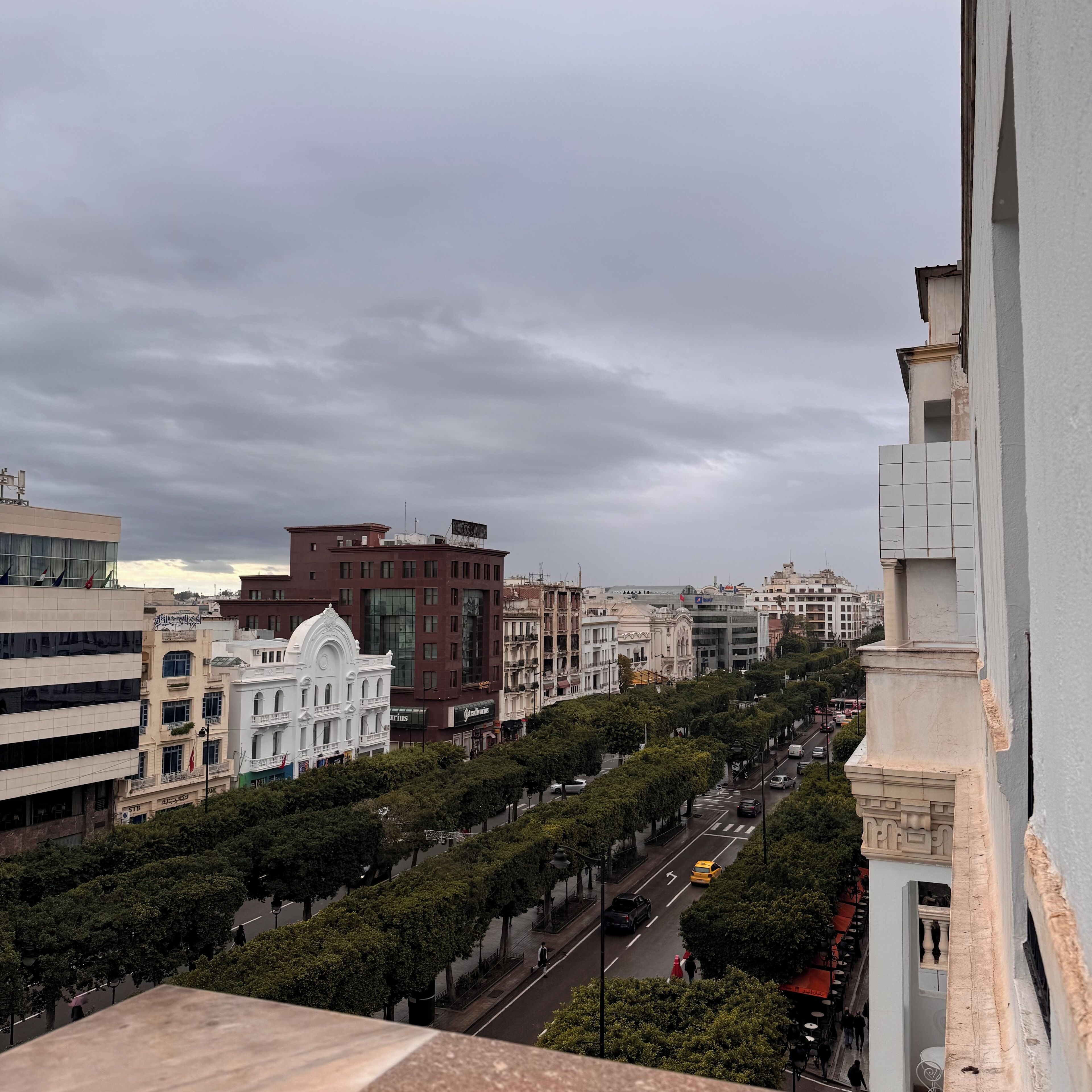 comfort room | balcony view