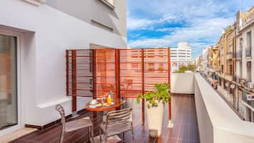 Quarto casal luxo | Terraço/pátio