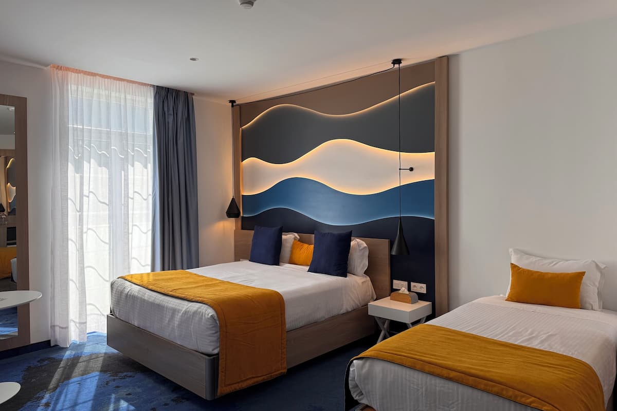 Chambre Familiale | Literie de qualité supérieure, minibar, coffres-forts dans les chambres