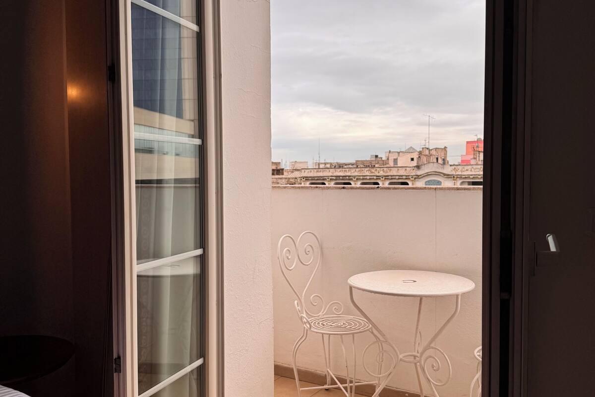 comfort room | balcony