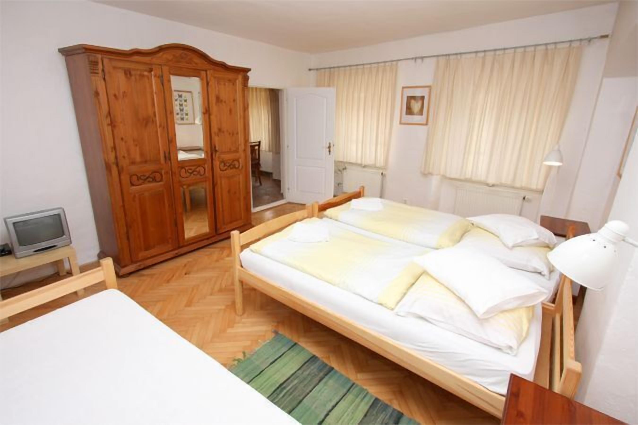 Photo - Apartments at the Golden Plough