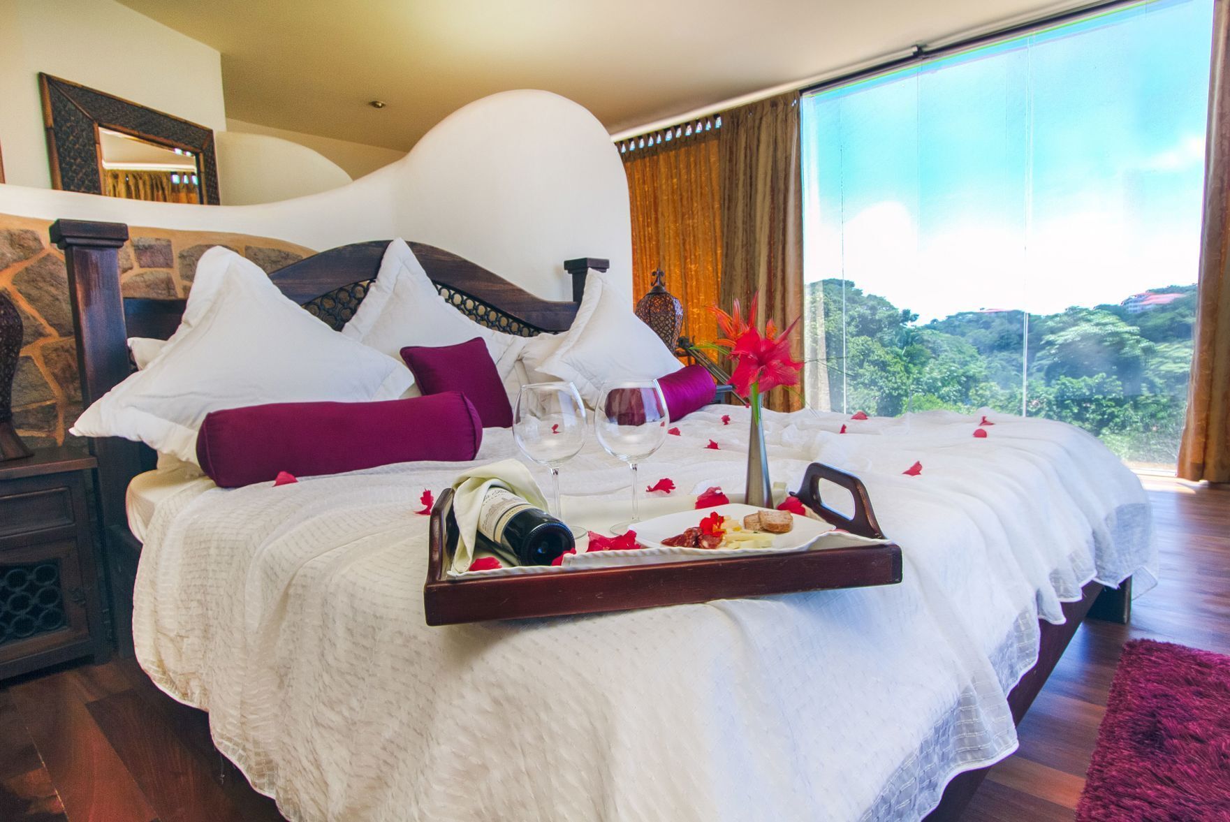 Egyptian cotton sheets, premium bedding, down comforters