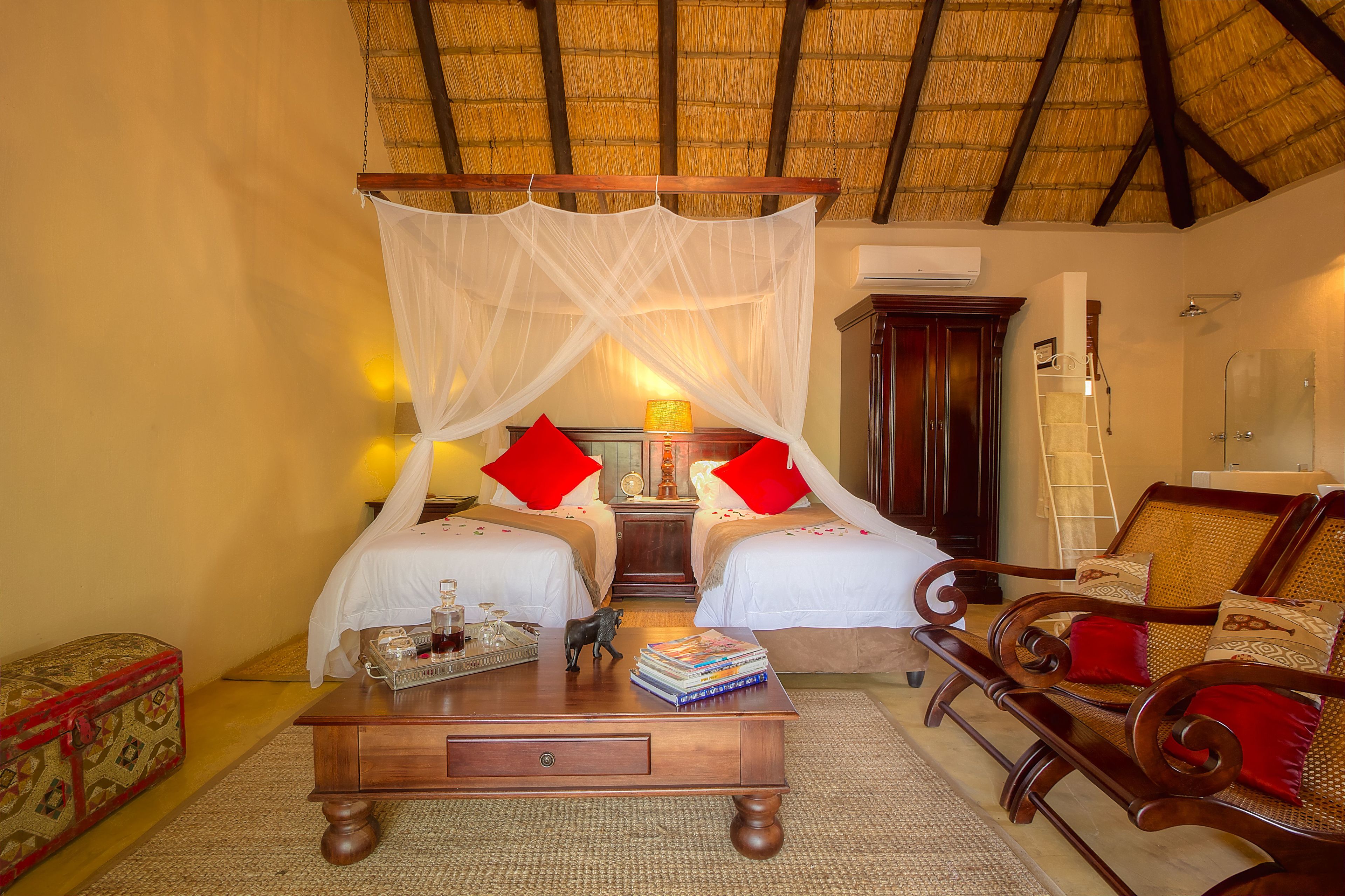 Suite Luxury (Bush) | Biancheria da letto di alta qualità, una cassaforte in camera