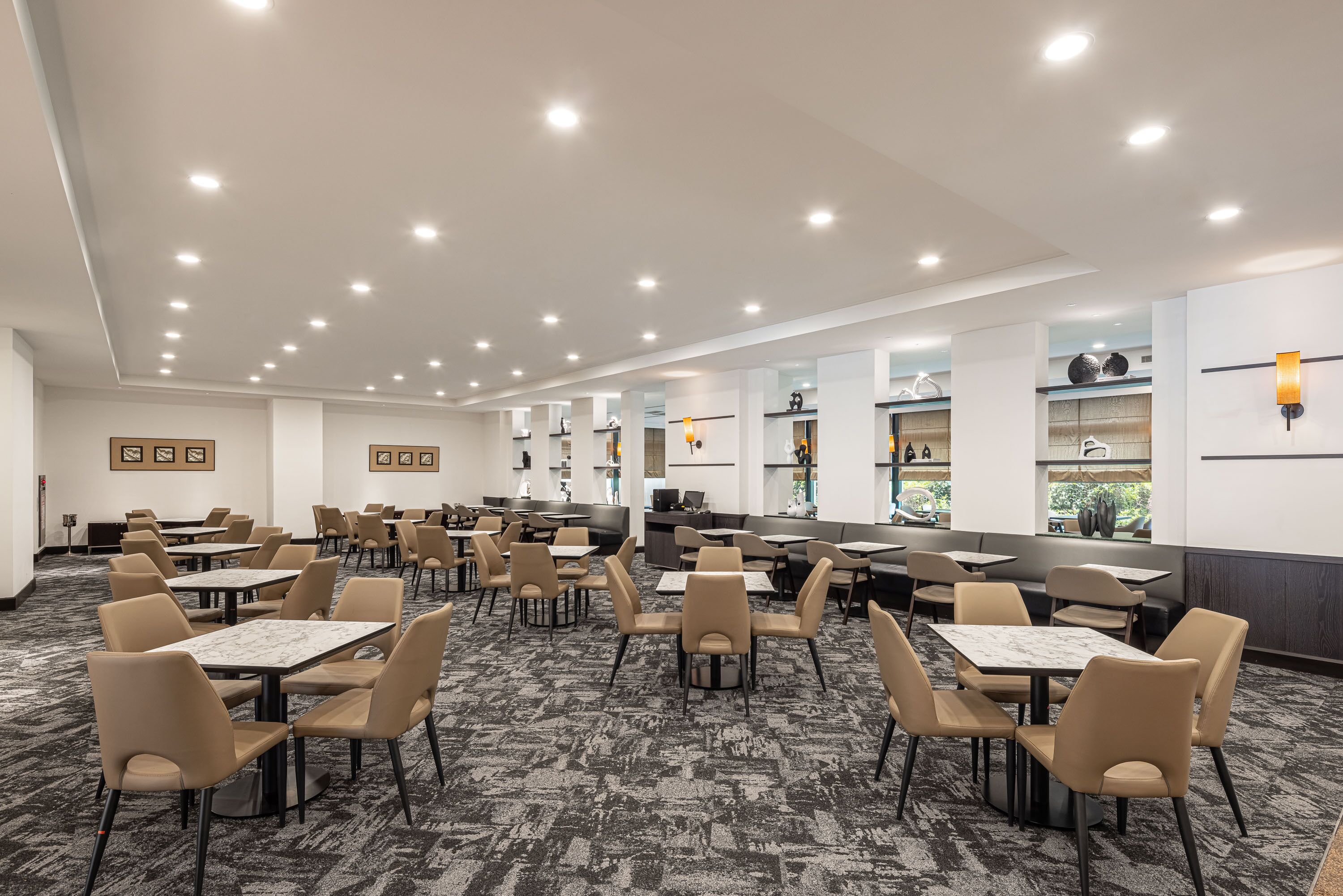 lunch and dinner served