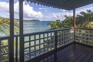 Villa, 2 Bedrooms, Beachfront (Penthouse Suite) | Balcony