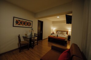 Double Room, 1 Double or 2 Single Beds | Minibar, in-room safe, desk, free WiFi - Hotel San Agustin El Dorado (Cusco)