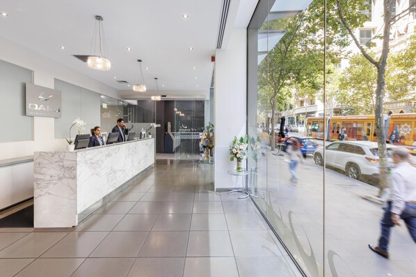 Unclassified image, 1 of 44, button - Oaks Melbourne on Collins Suites (Melbourne)