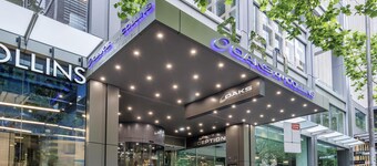 Oaks Melbourne on Collins Suites