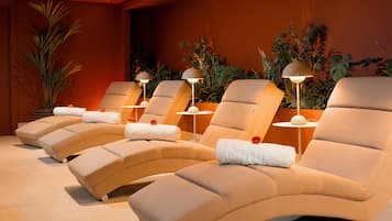 Couples treatment room(s), sauna, hot tub, steam room, body treatments