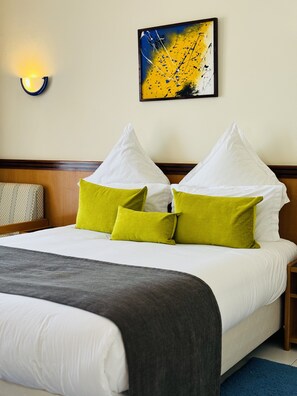 Minibar, in-room safe, desk, blackout drapes - Hotel Idou Tiznit (Tiznit)
