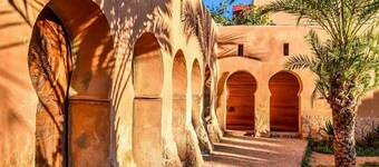 호텔 이두 티즈니트