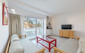 Coffre-fort, accès au Wi-Fi (inclus), literie fournie