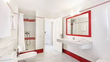 Komfortbadewanne, Handtücher