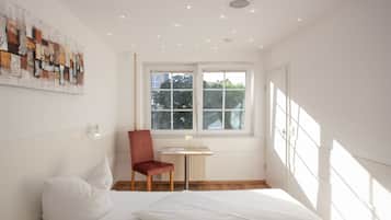 Standard Single Room | Minibar, desk, free WiFi, bed sheets