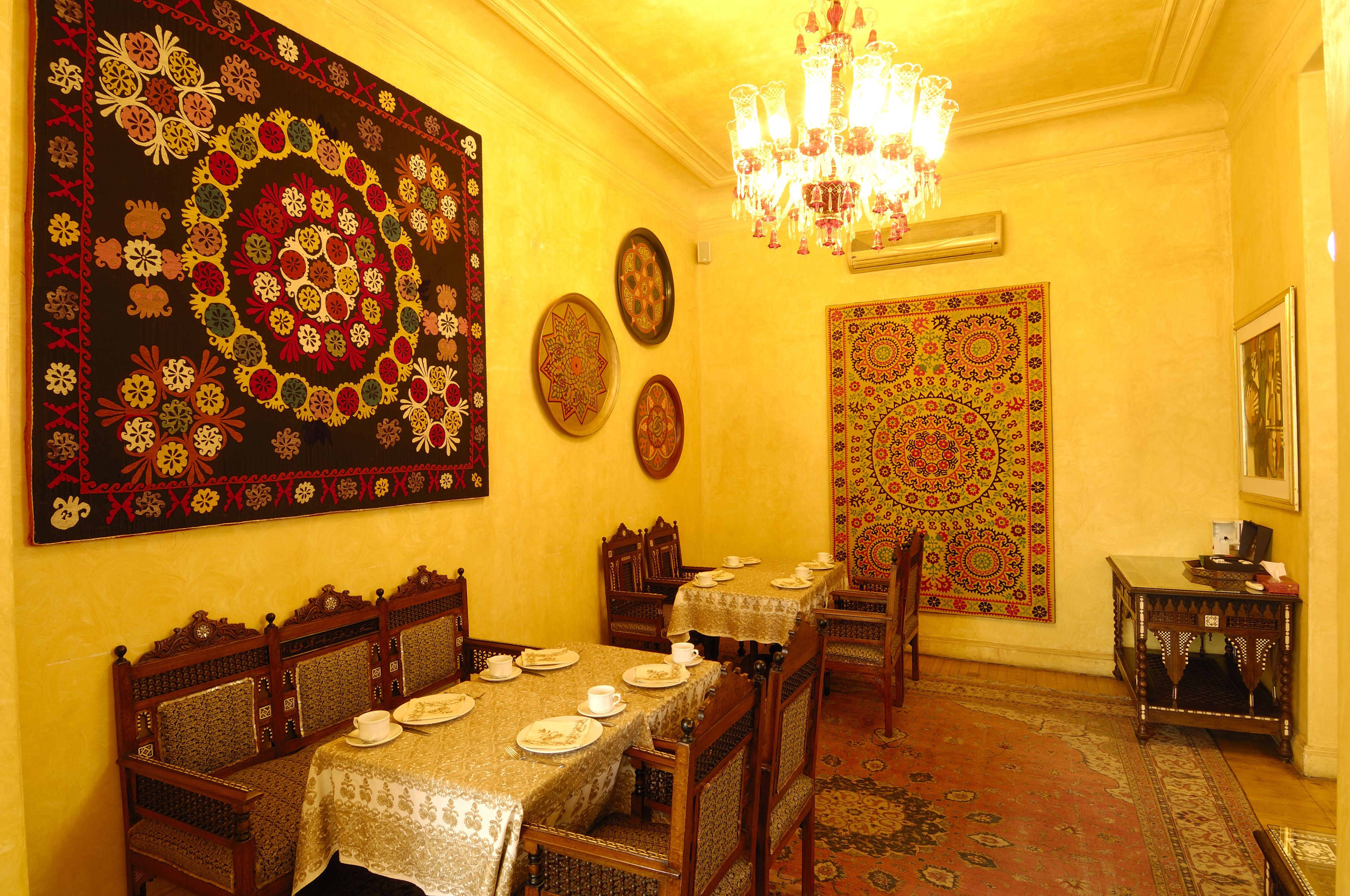 free continental breakfast