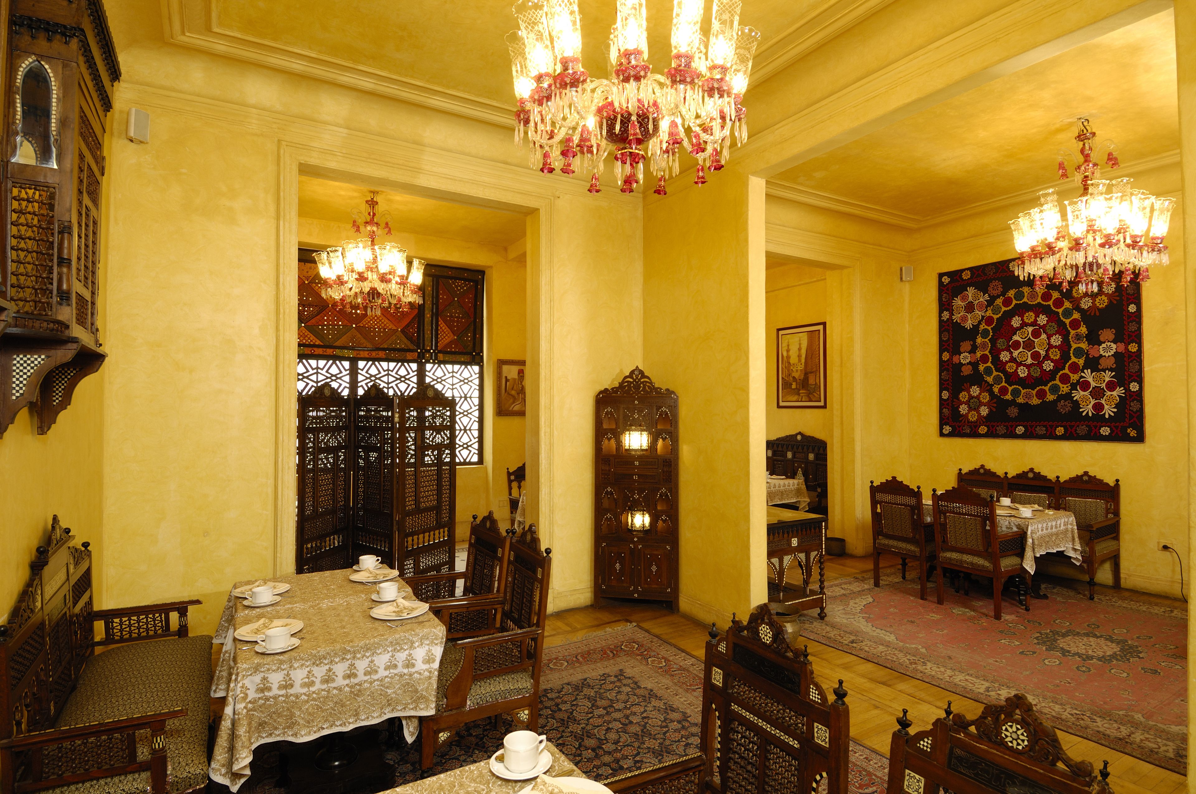 free continental breakfast