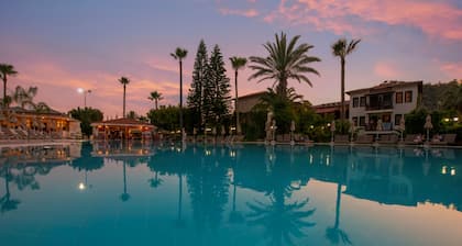 Alize Hotel ĂlĂŒdeniz - All inclusive